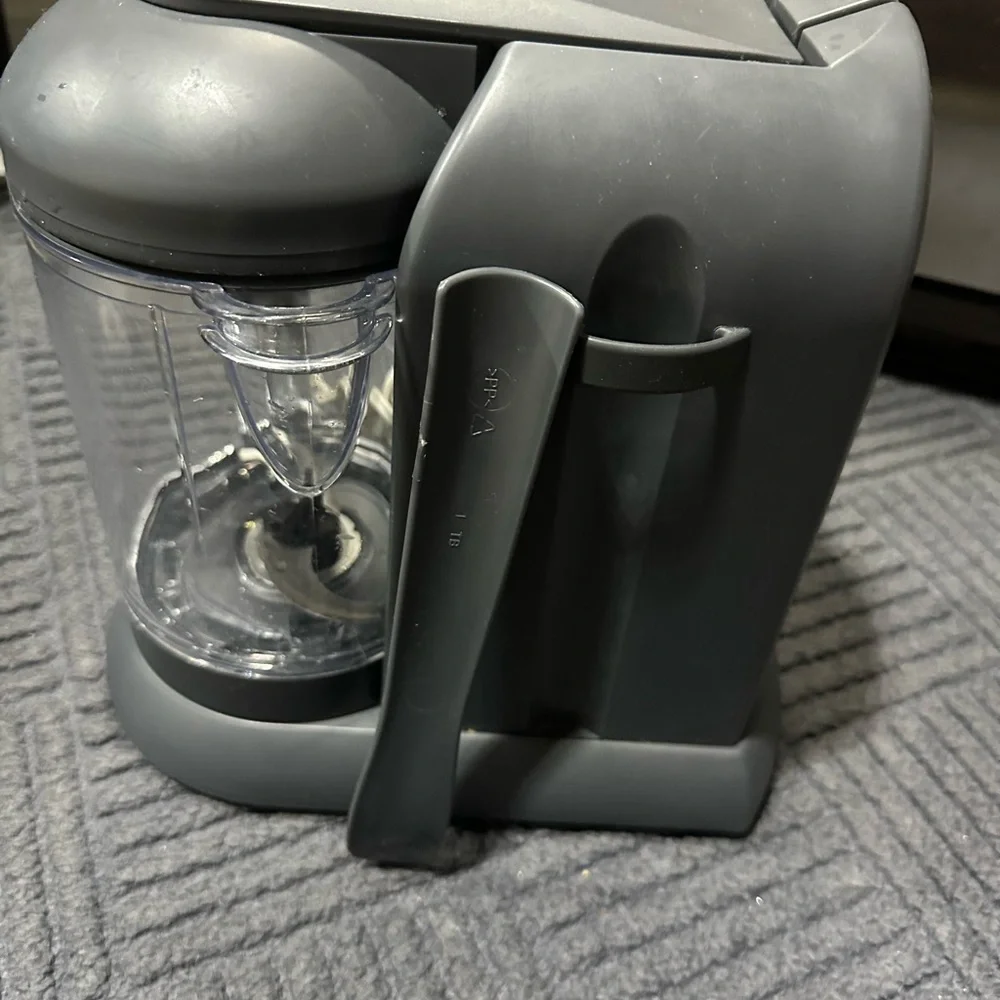 BÉABA Babycook Food Processor in Gray